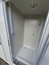 Módulo Sanitario WC + Lavabo + Ducha Conectable